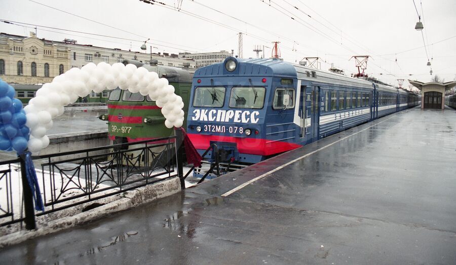 Пуск скоростной электрички Санкт-Петербург – Приозерск