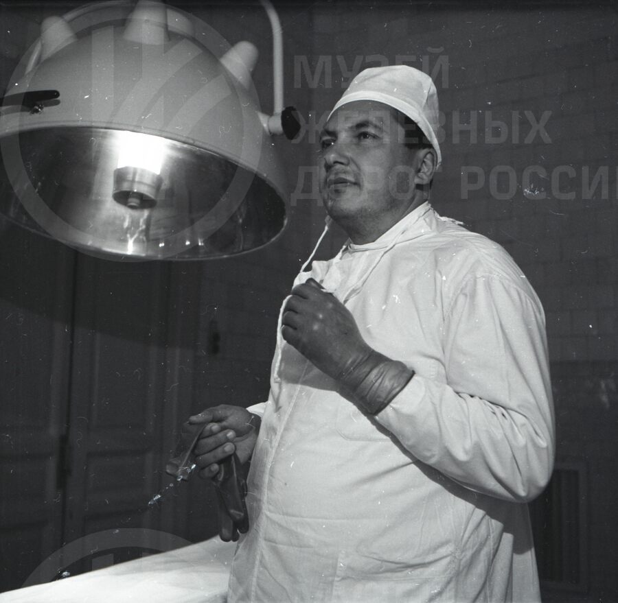 Р.Р. Закарян – начальник Ржевской железнодорожной больницы