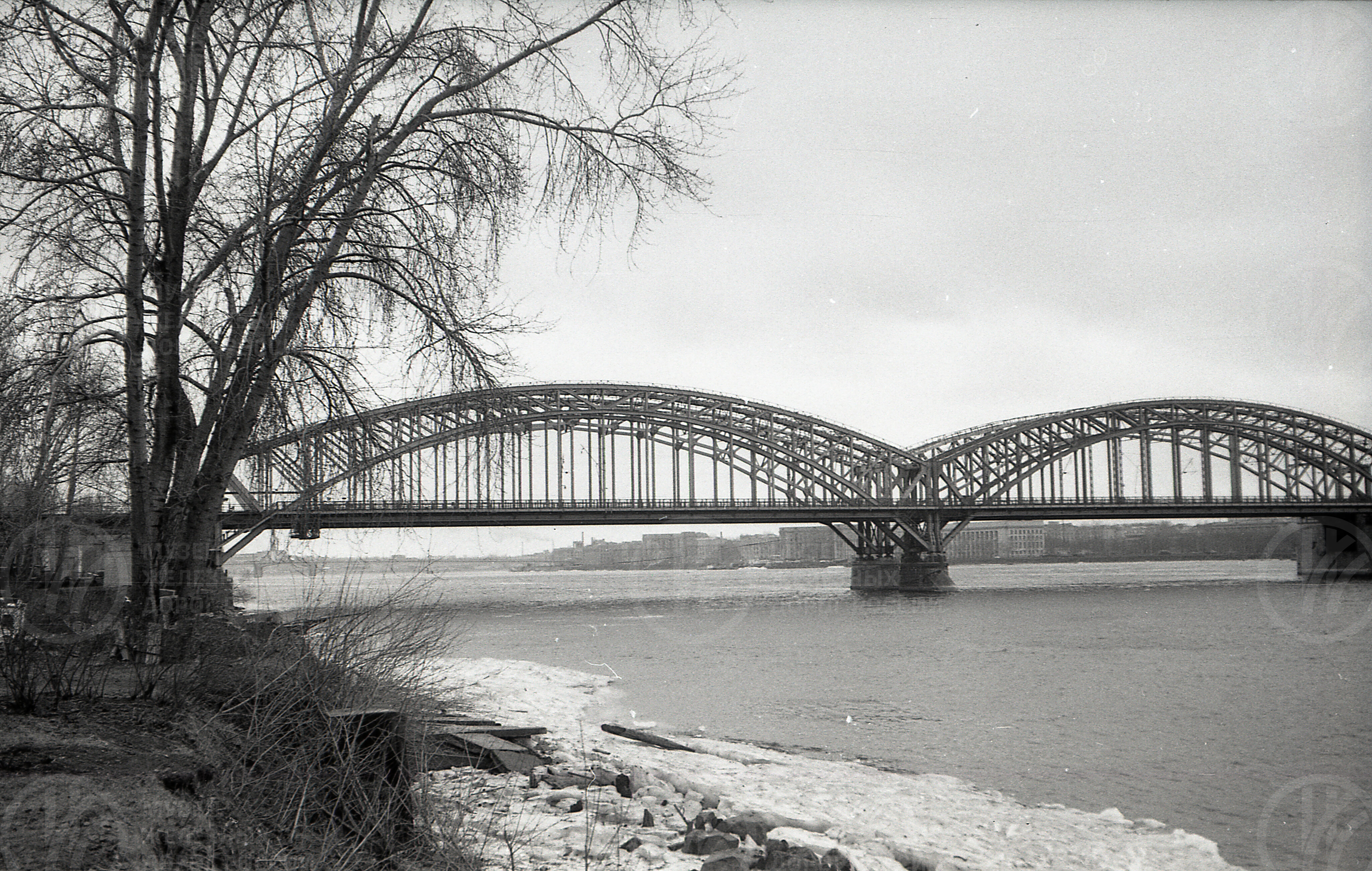 Финляндский мост через реку Неву, image 4
