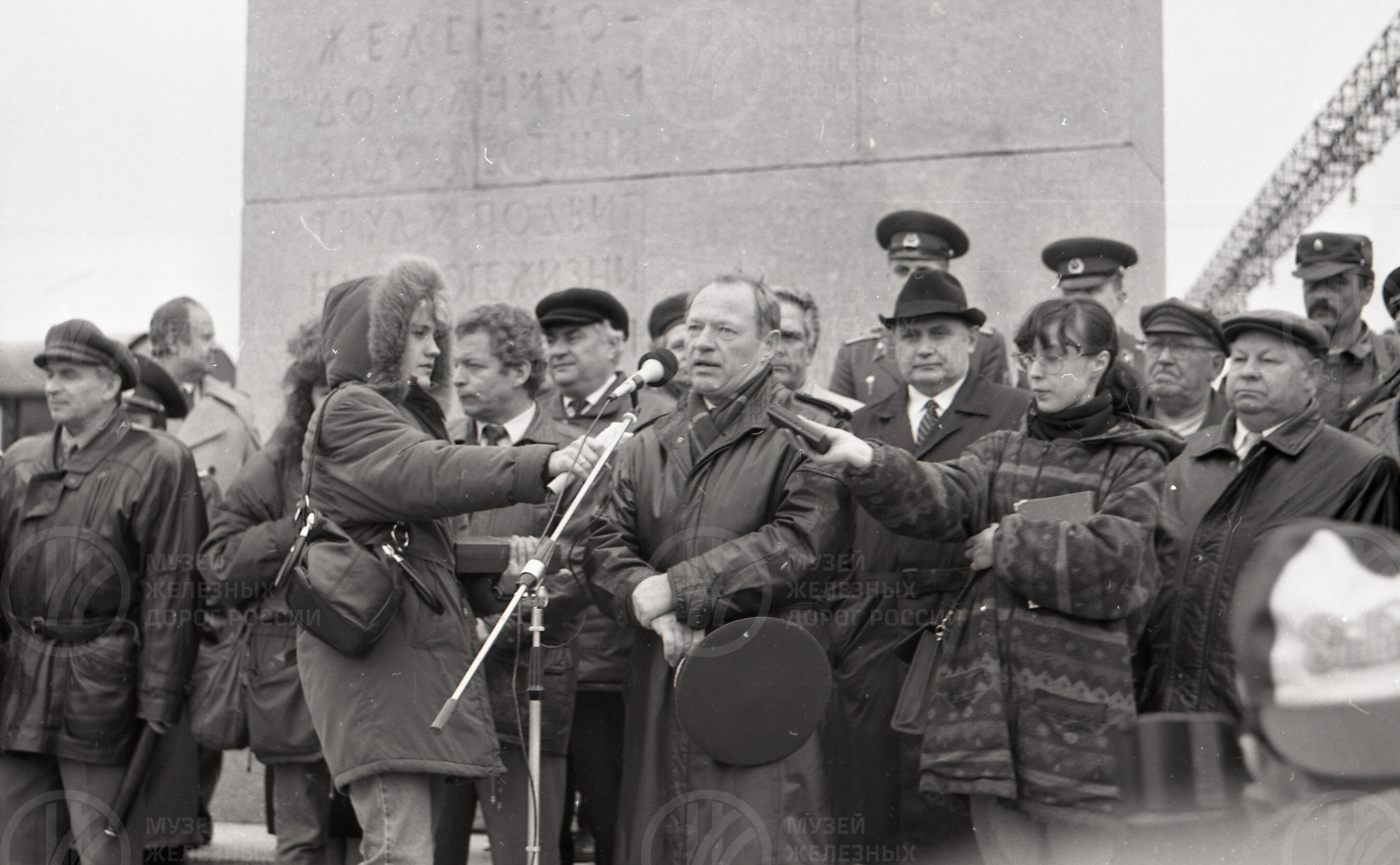 Торжественное открытие нового здания вокзала. Станция Петрокрепость. 1995 г., изображение 3