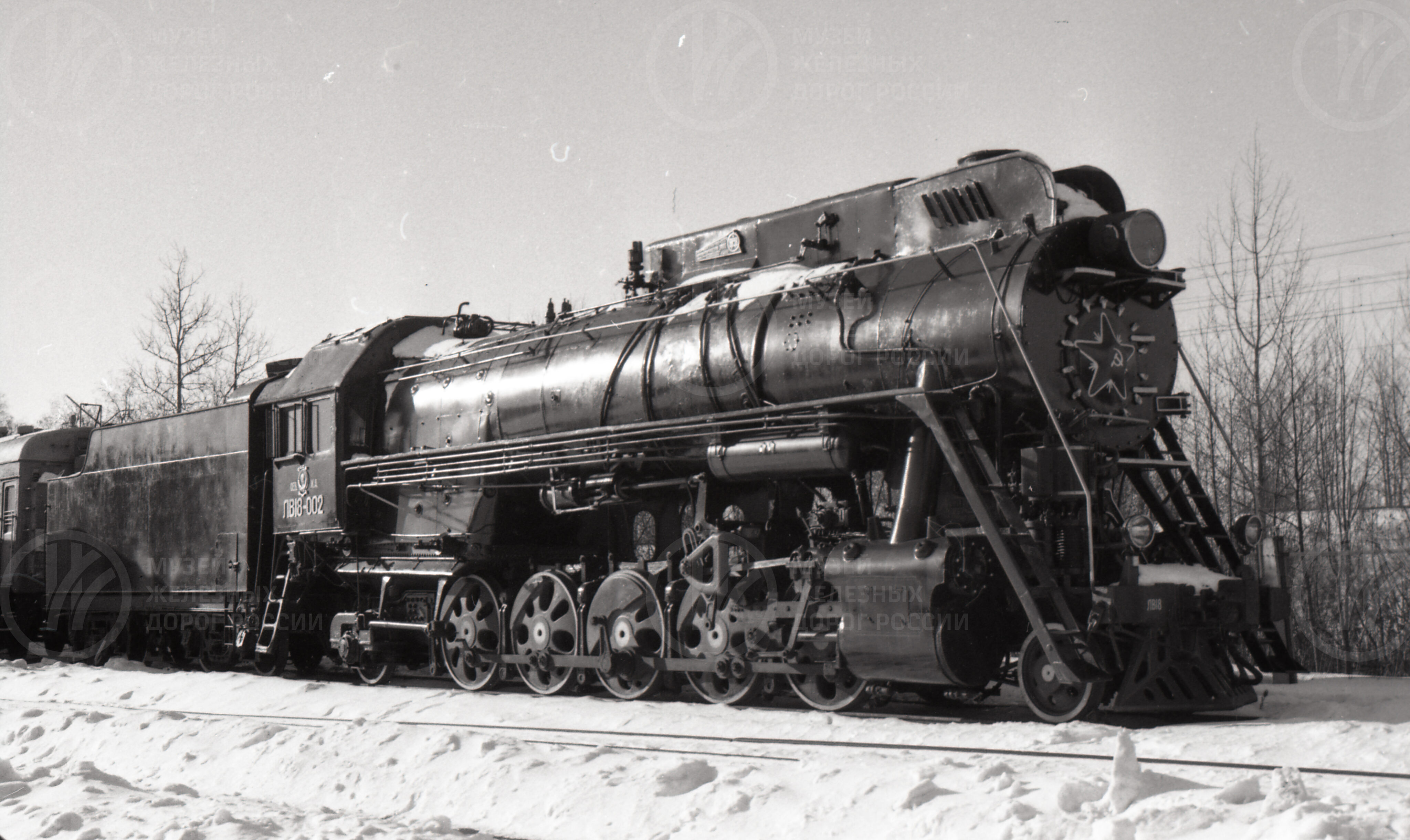 Паровоз ЛВ18-002, image 1