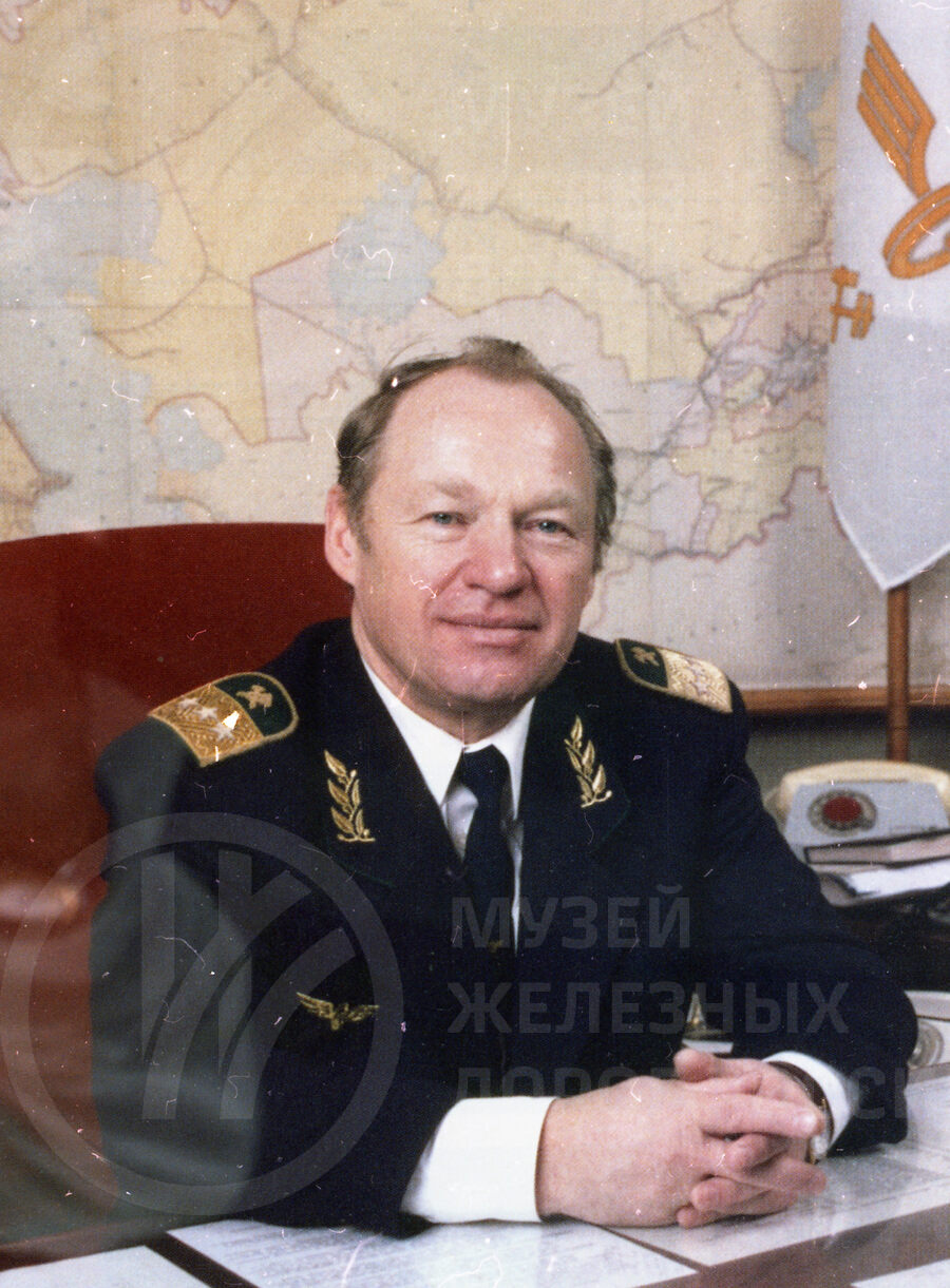 Анатолий Александрович Зайцев. Начальник Октябрьской железной дороги