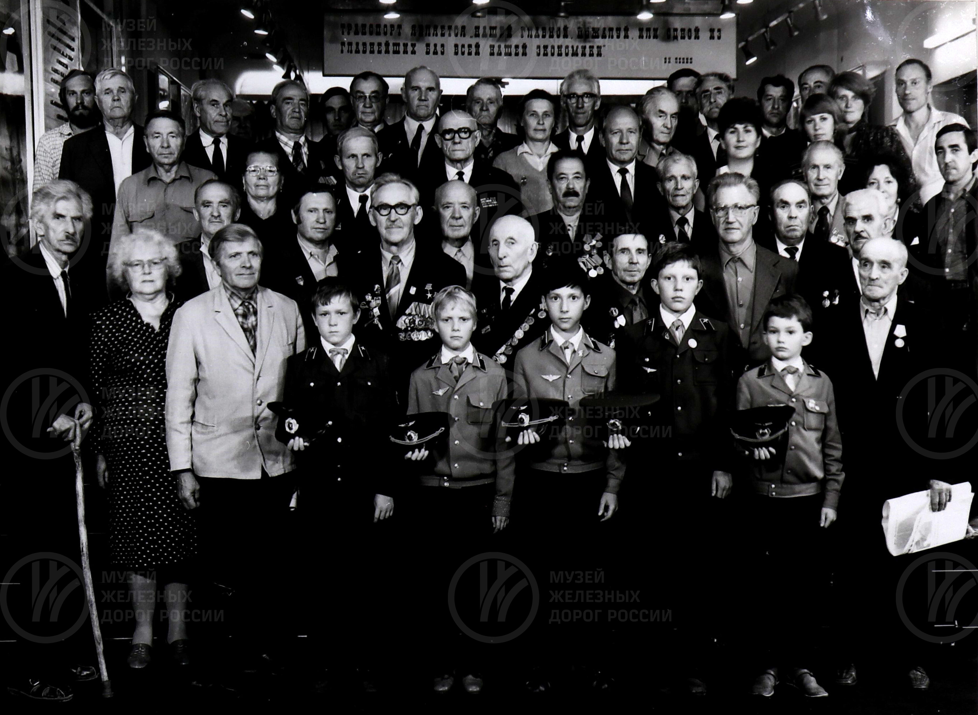 Центральной Октябрьская железной дороге 15 лет, изображение 10