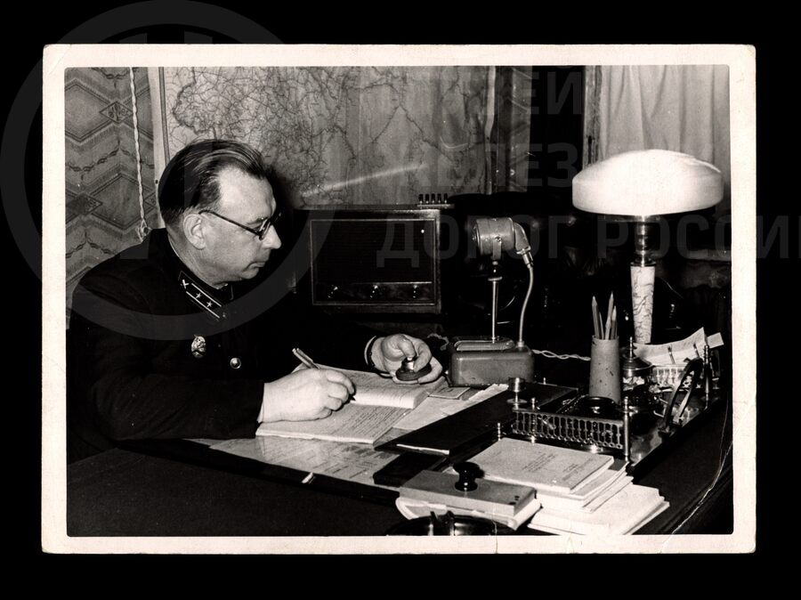 Р.А. Кутузов – начальник ШЧ-9 Октябрьской железной дороги. 1958 г.