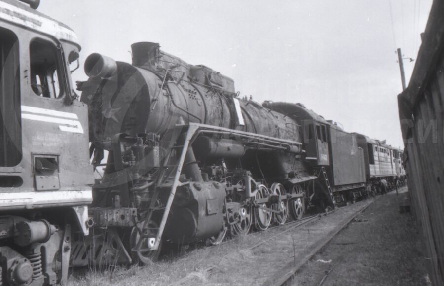 Паровоз Л-4142