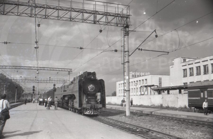 Паровоз П36