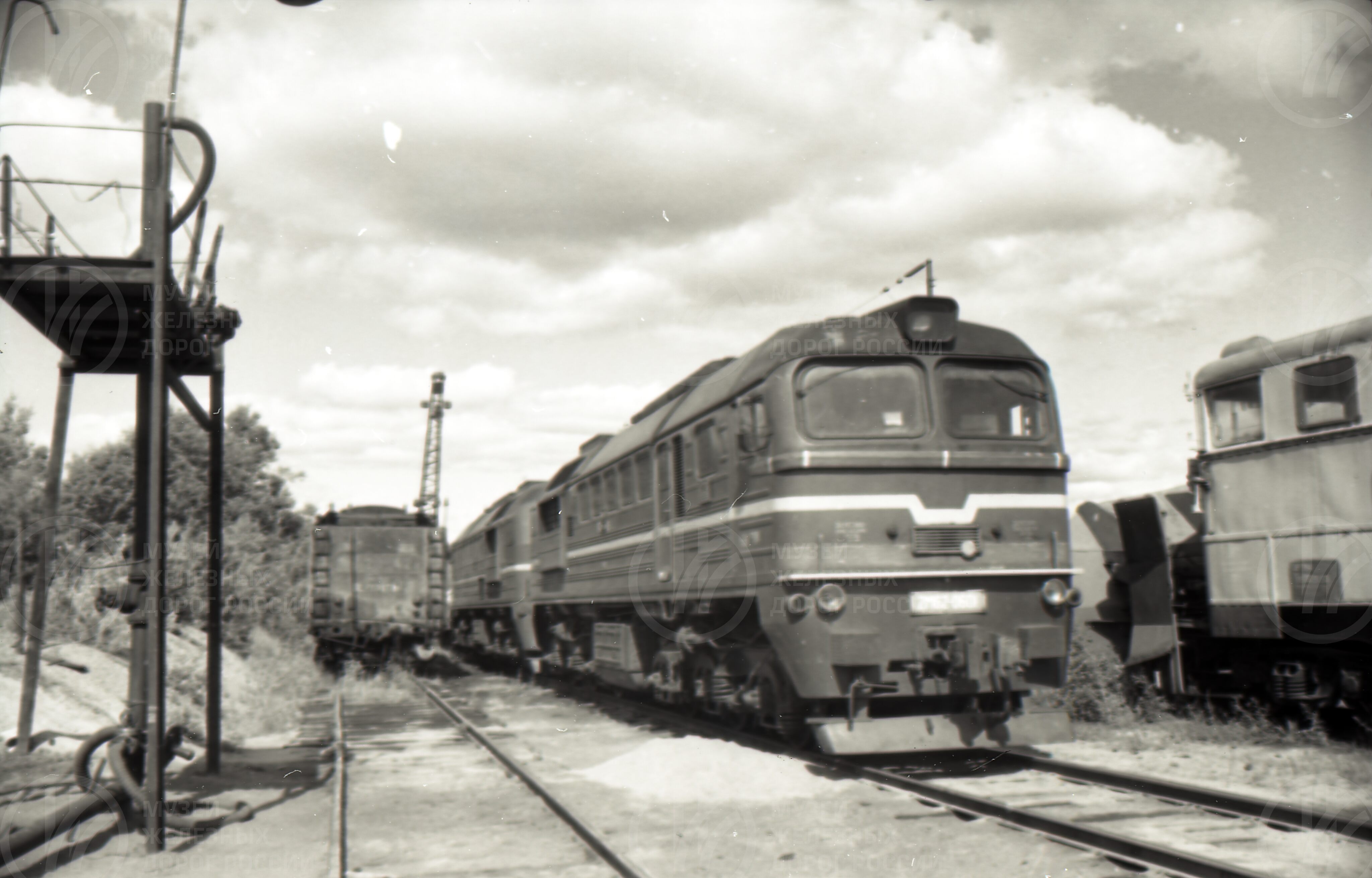 Тепловоз 2М62, изображение 1
