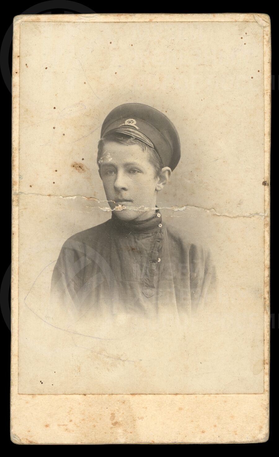 И.А. Александров – учащийся Городского Бологовского училища. 1915 г.