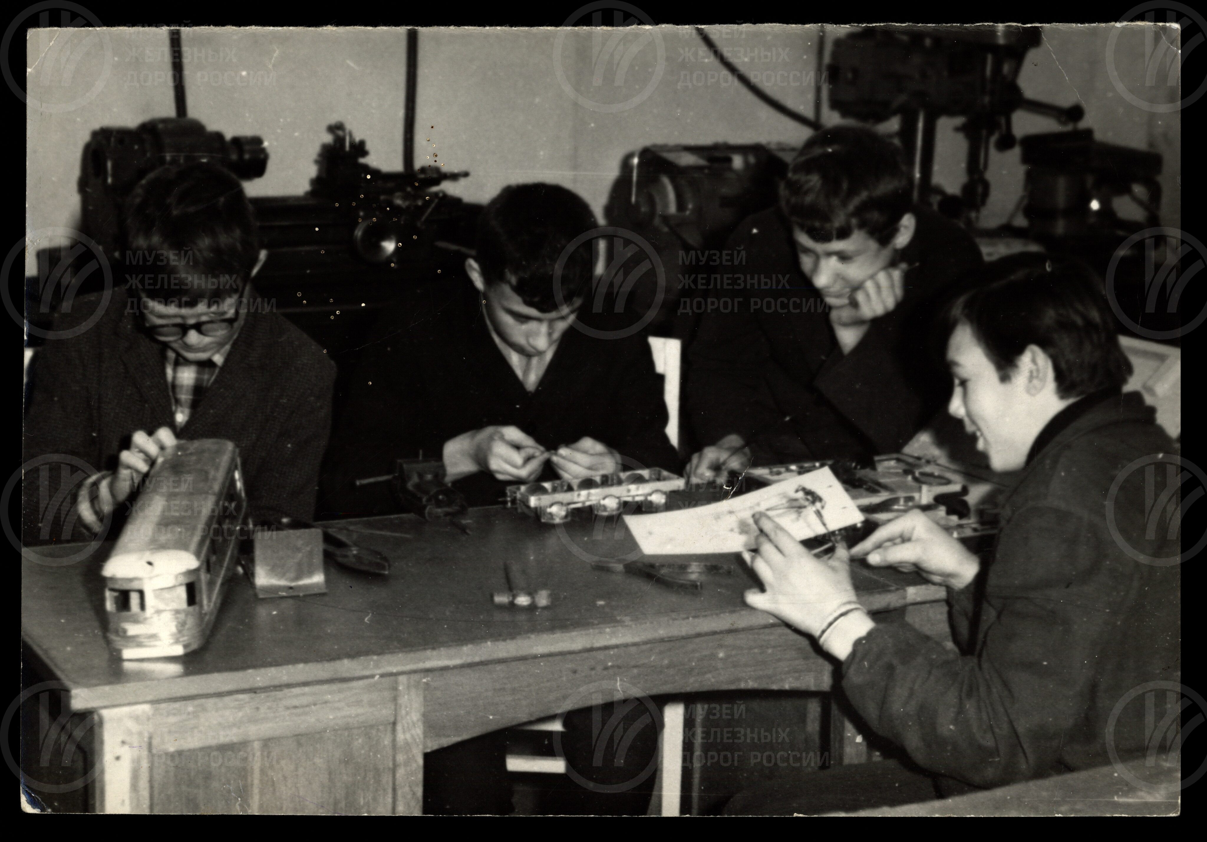 Занятия на станции Юных техников железнодорожных школ. 1960–1972 гг., image 1