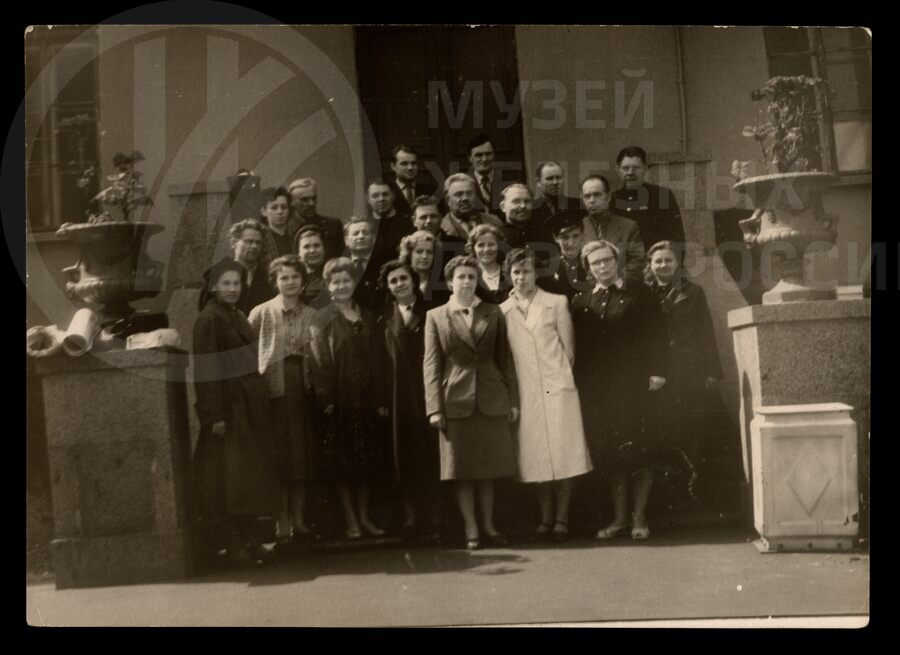 М.Т. Михайлов на экскурсии. Конец 1960-х годов