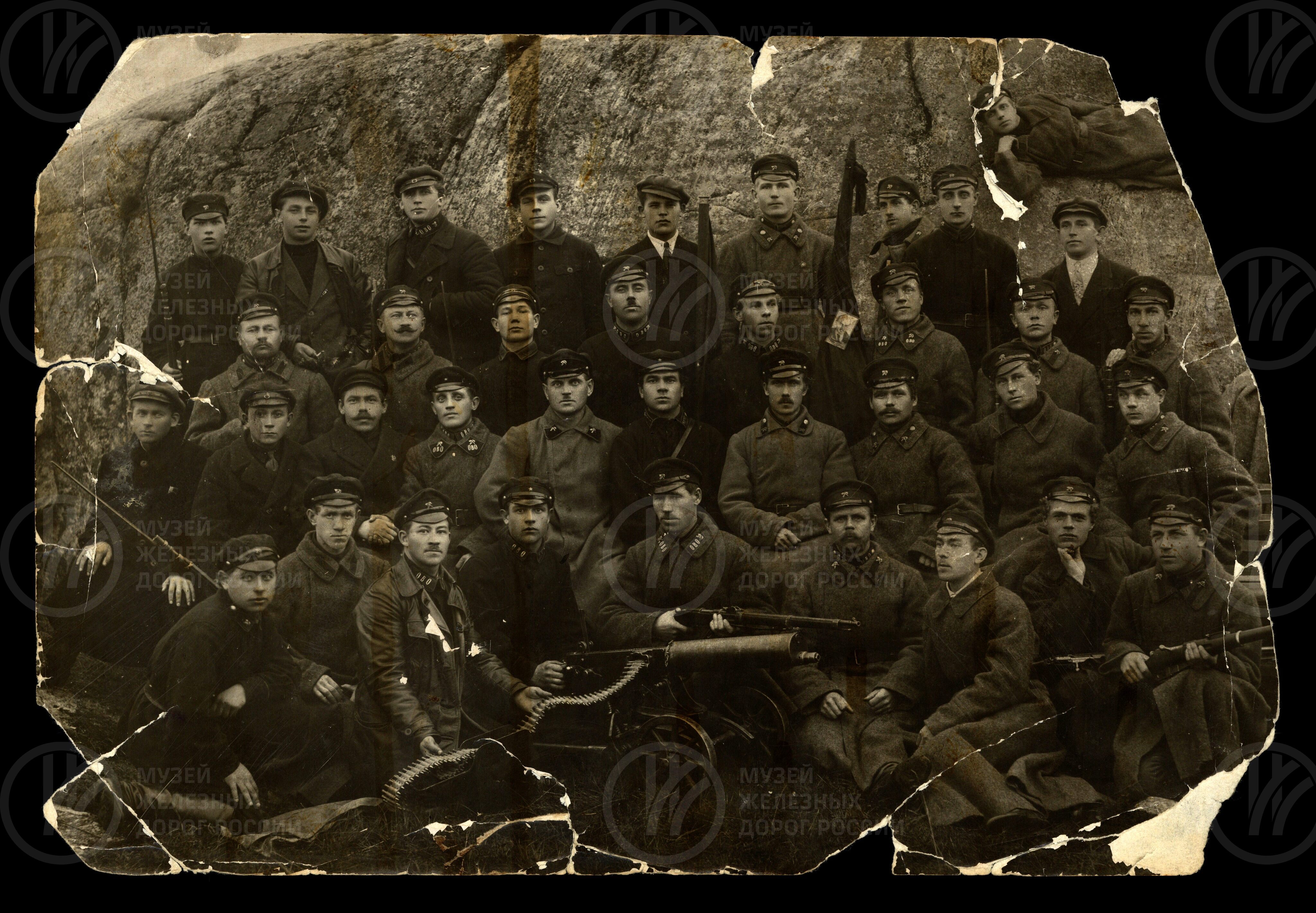 Группа работников отдела военизированной охраны. 1920-е годы, изображение 1