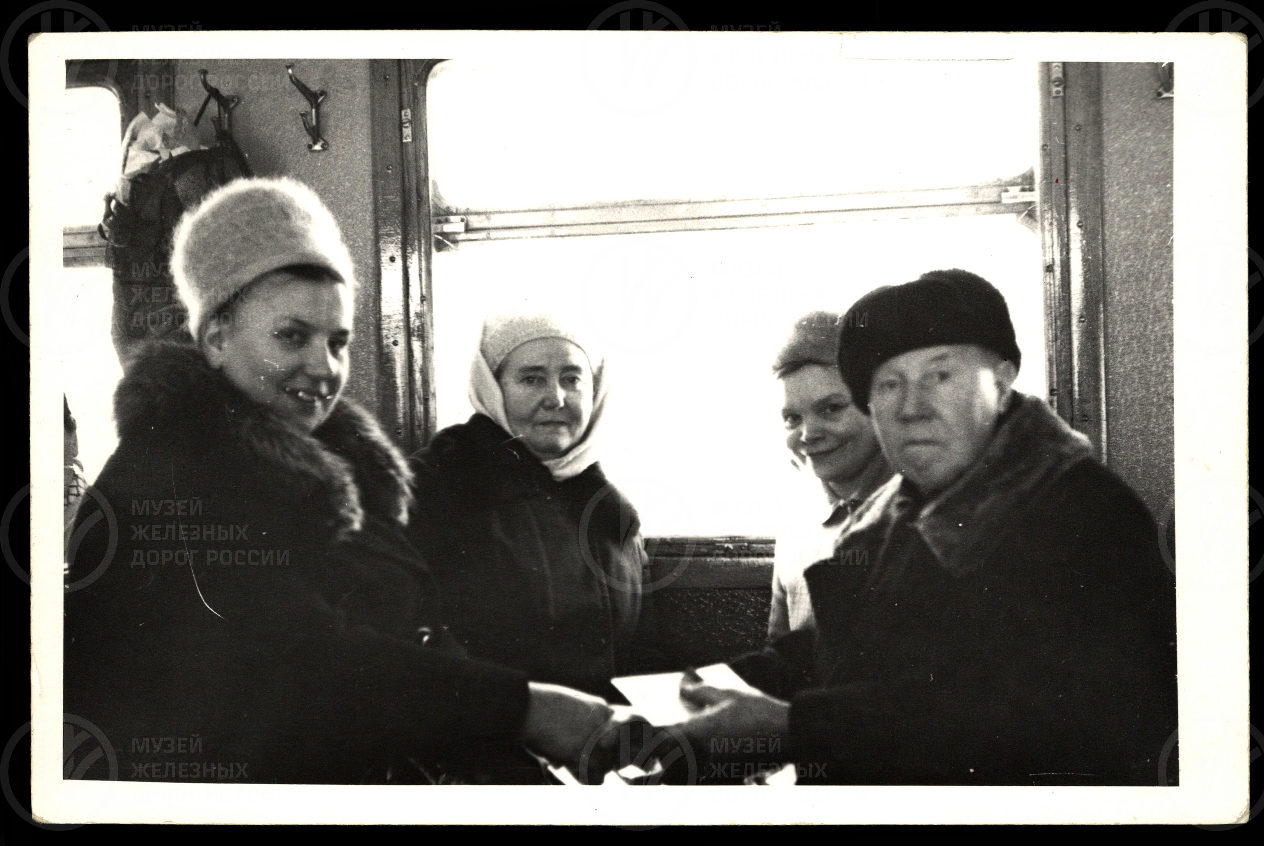 Встреча ветеранов. 1990-е годы, image 1