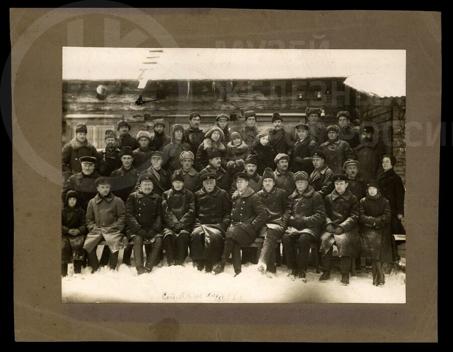 Группа путейцев. Мурманская железная дорога. 1928 г.