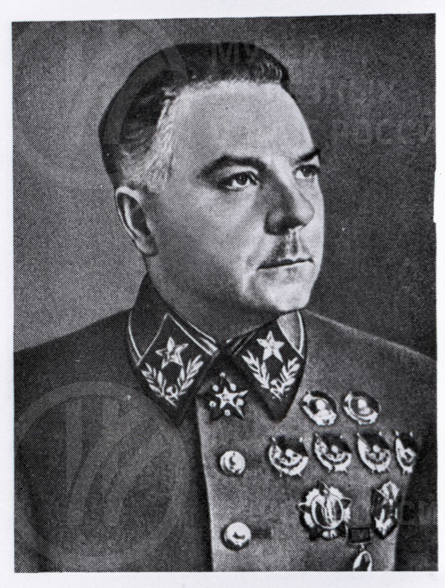 Климент Ефремович Ворошилов.  Маршал СССР