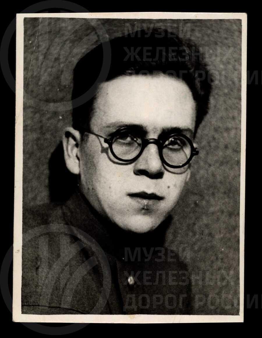 Андрей Федорович Петров – электромеханик по СЦБ и связи Восточно-Сибирской железной дороги. 1945–1954 гг.