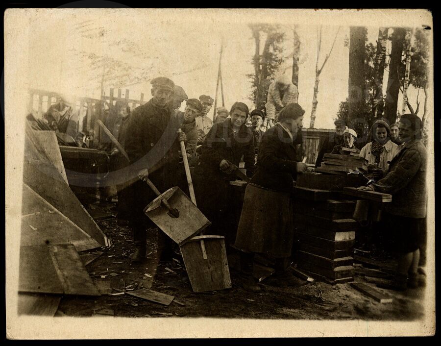 Гатчинская дистанция пути ПЧ-24. 1944 г.