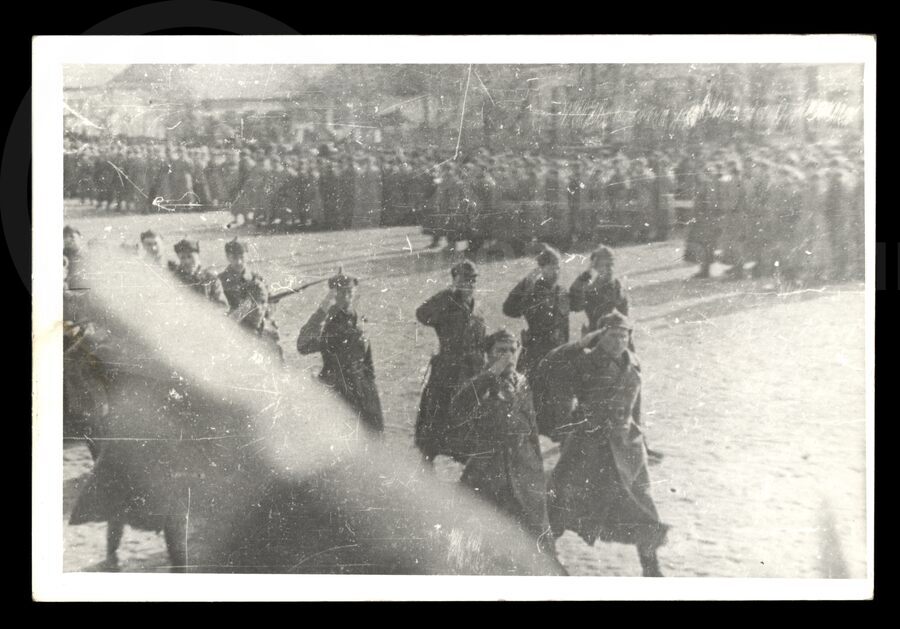 Второй полк на демонстрации. 1979 г.