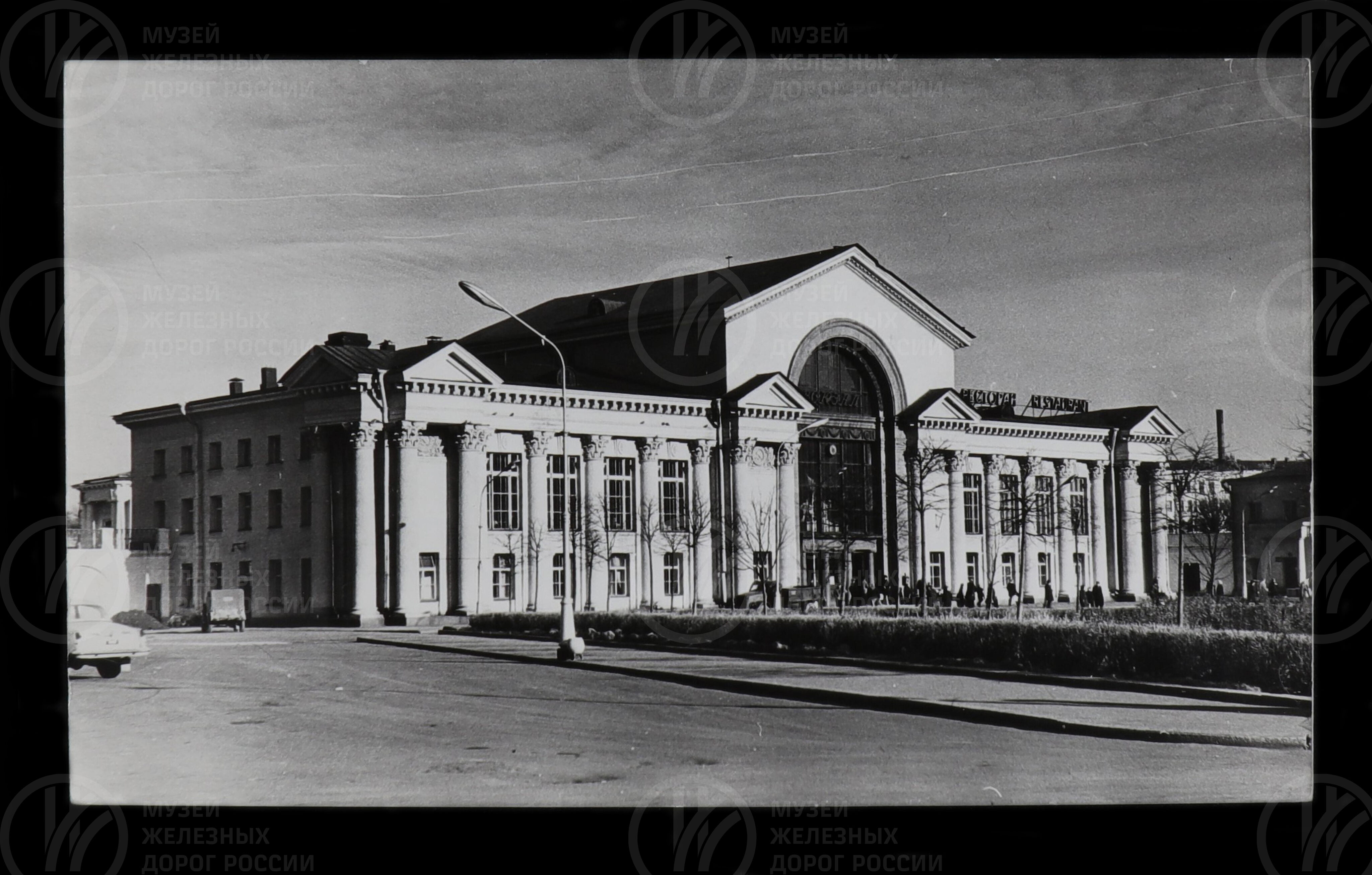 Вокзал города Выборг. 1960 г., изображение 1