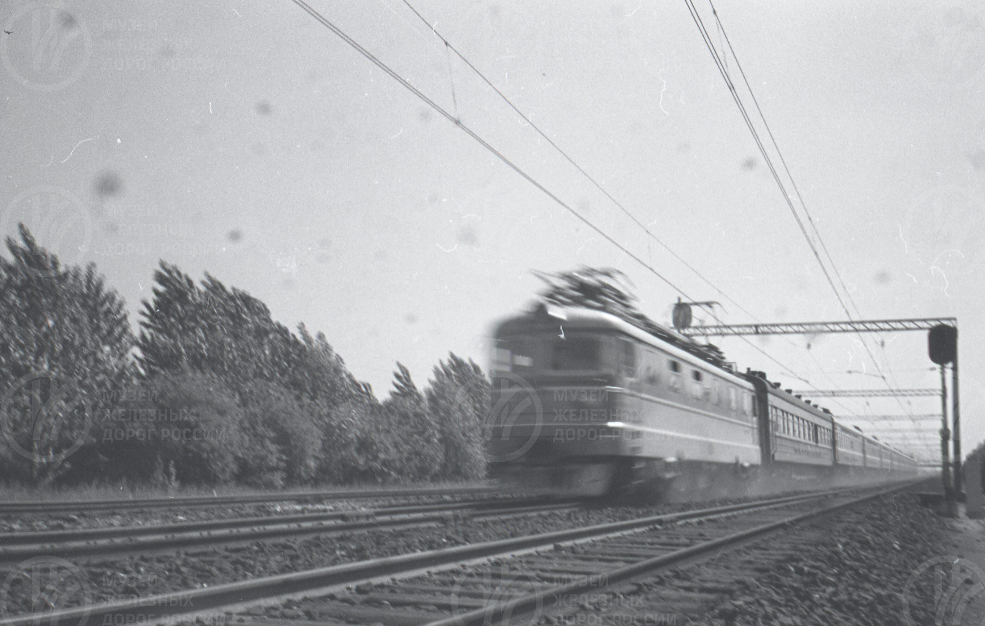Дневной экспресс. 1960-е гг., изображение 1