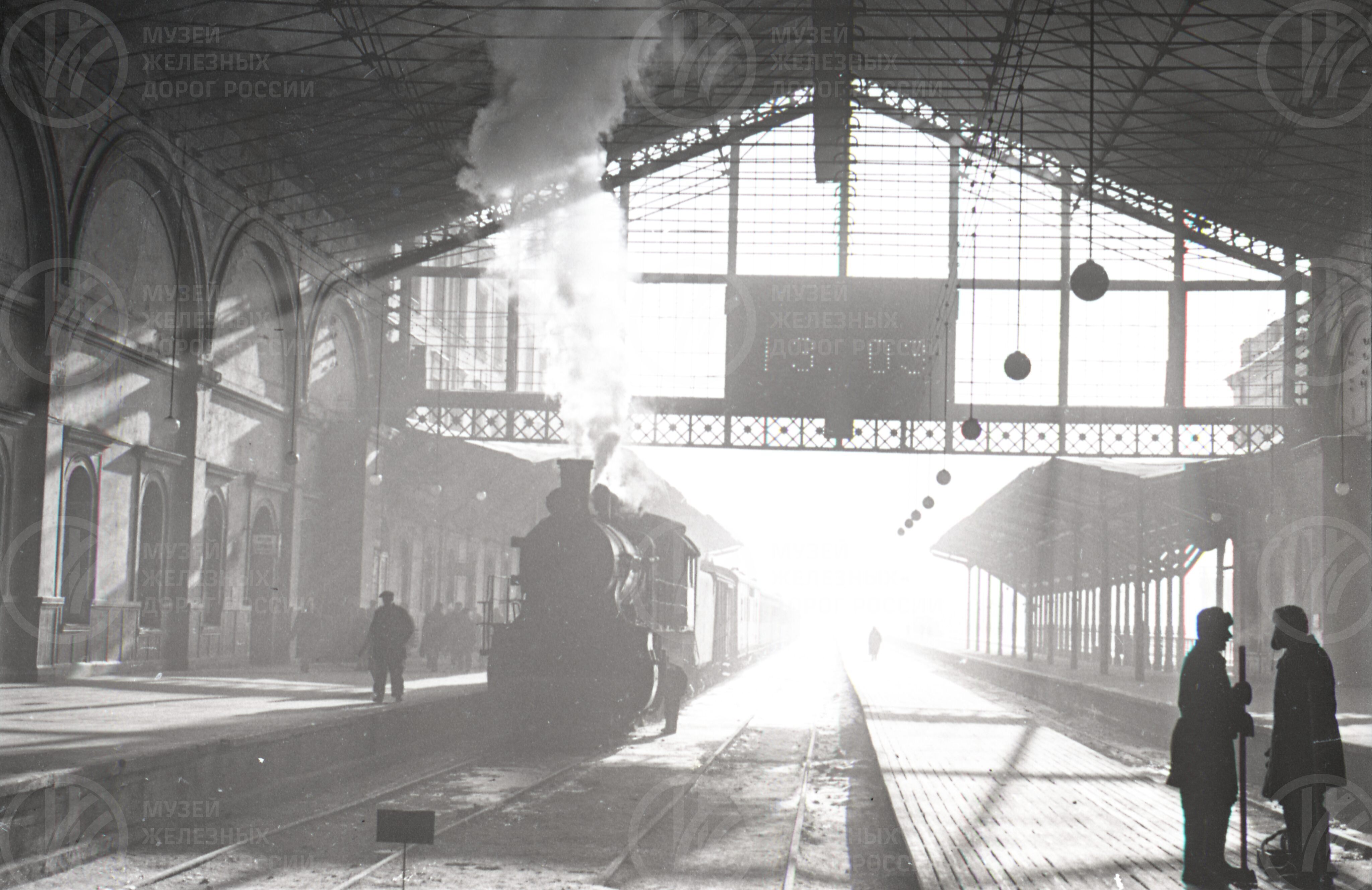 Дебаркадер Московского вокзала. 1955 г., изображение 1