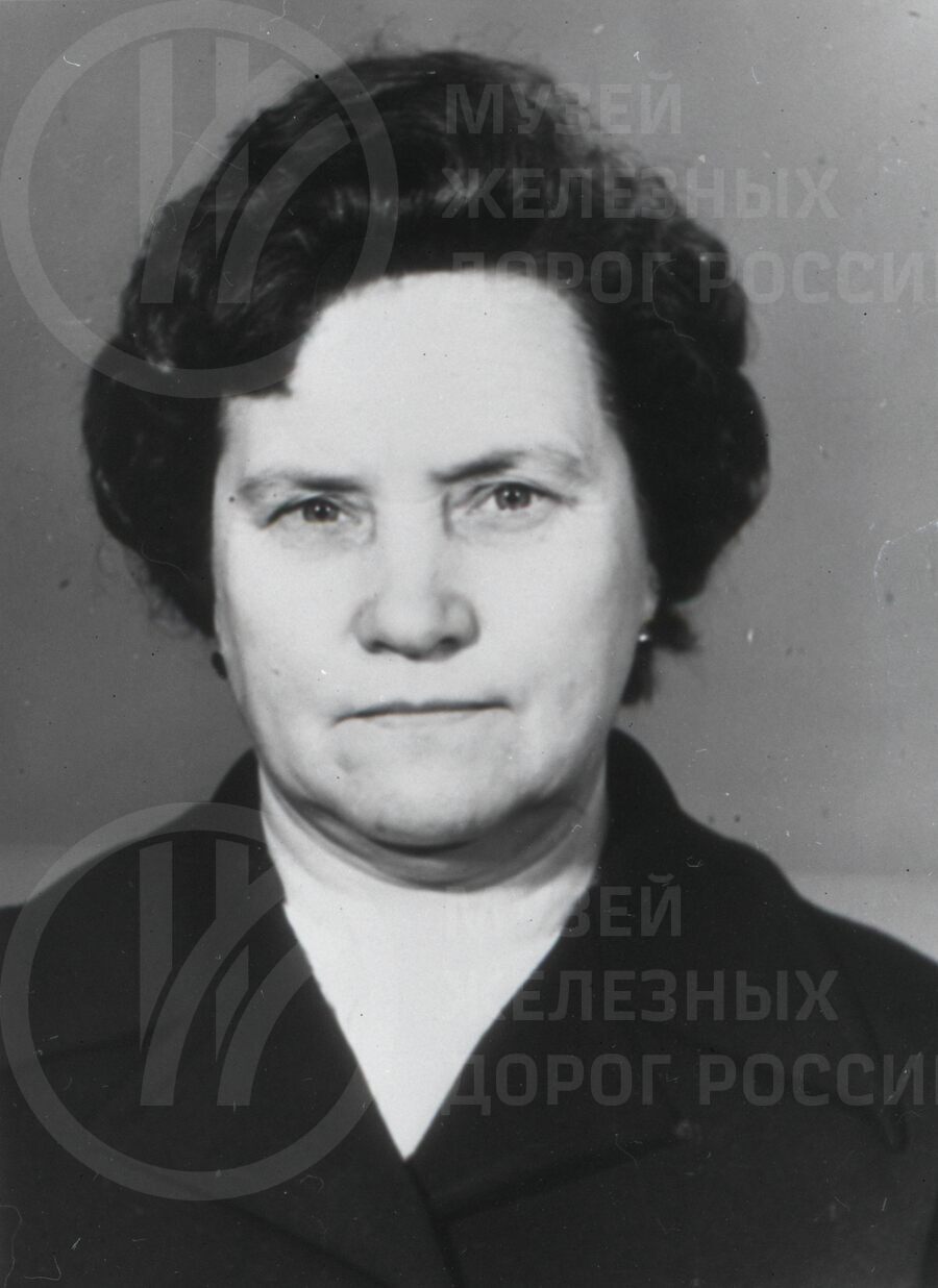 Екатерина Ивановна Мороз. Билетный кассир станции Кемь
