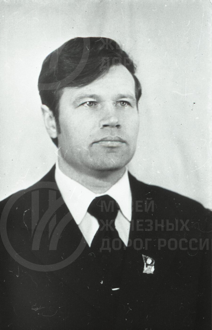 В.Т. Бурашников. Машинист электровоза
