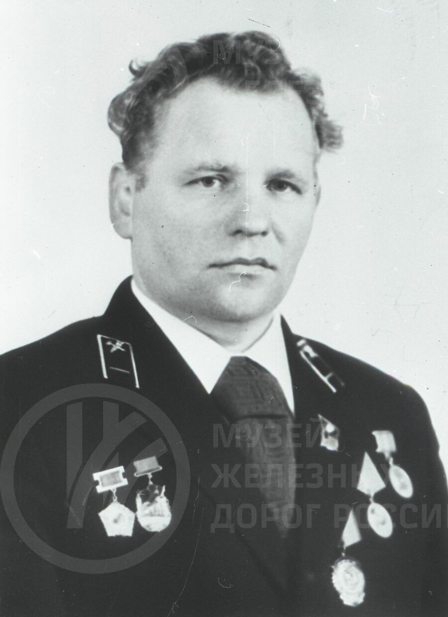 Василий Ефимович Никитин. Машинист локомотивного депо Бологое