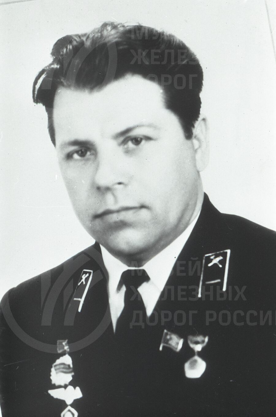 В.М. Мурашов. Машинист электровоза локомотивного депо Бологое