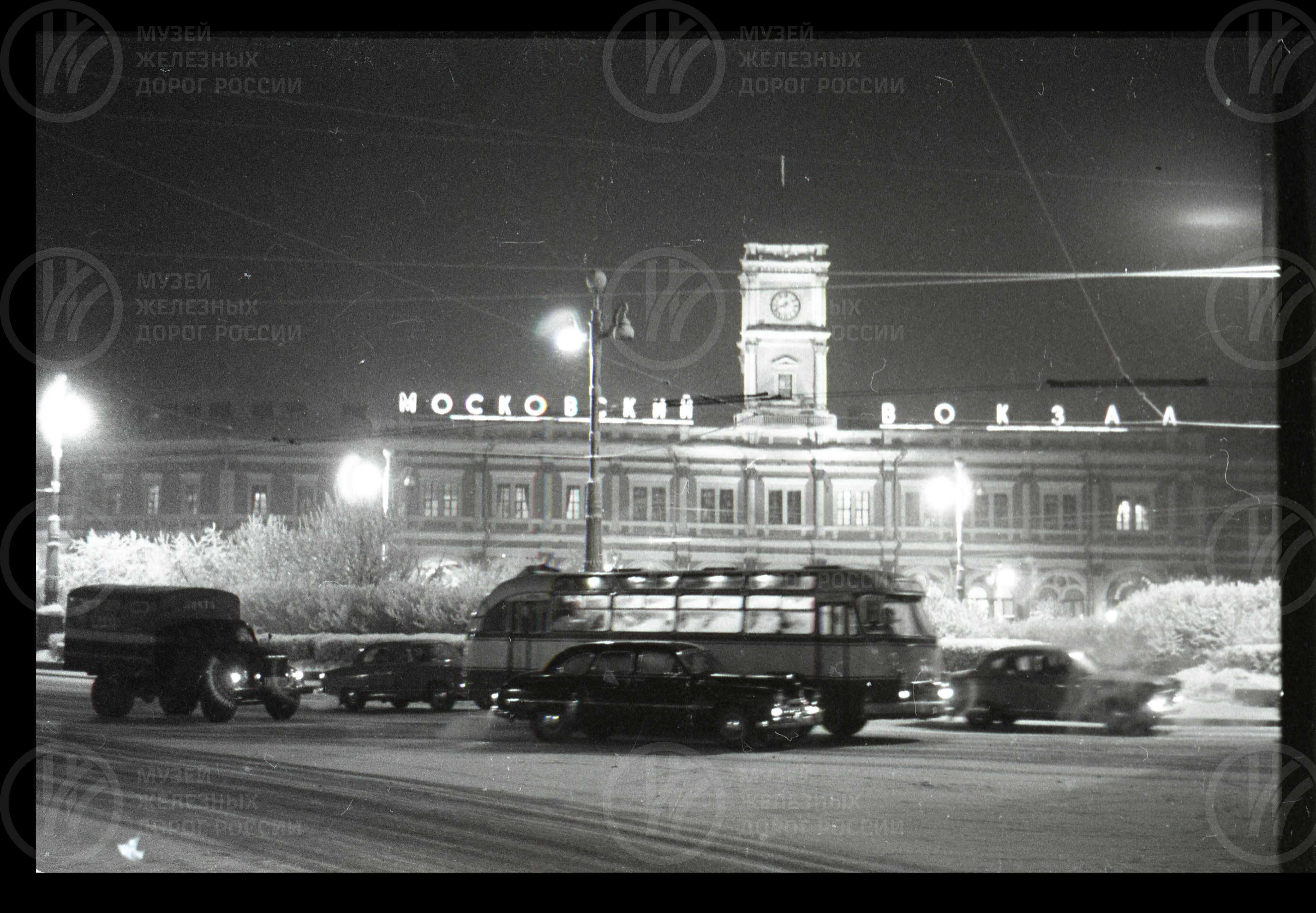 Московский вокзал ночью, image 2