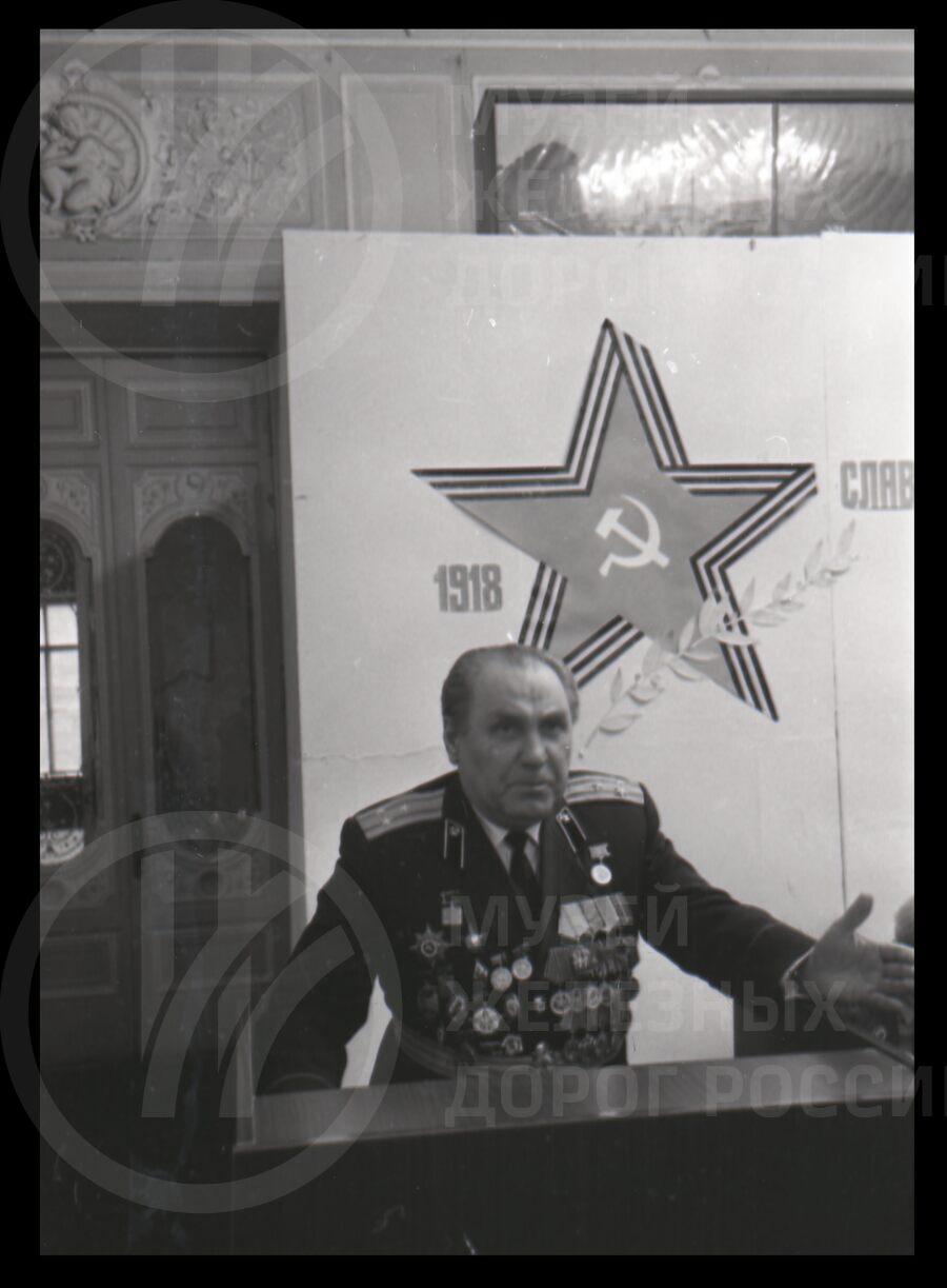 65-я годовщина Советской армии. Встреча ветеранов