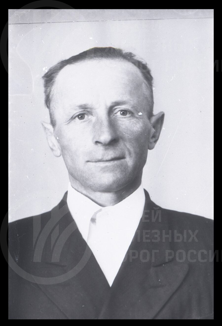 Николай Иванович Калугин – мастер пути Великолукской дистанции пути
