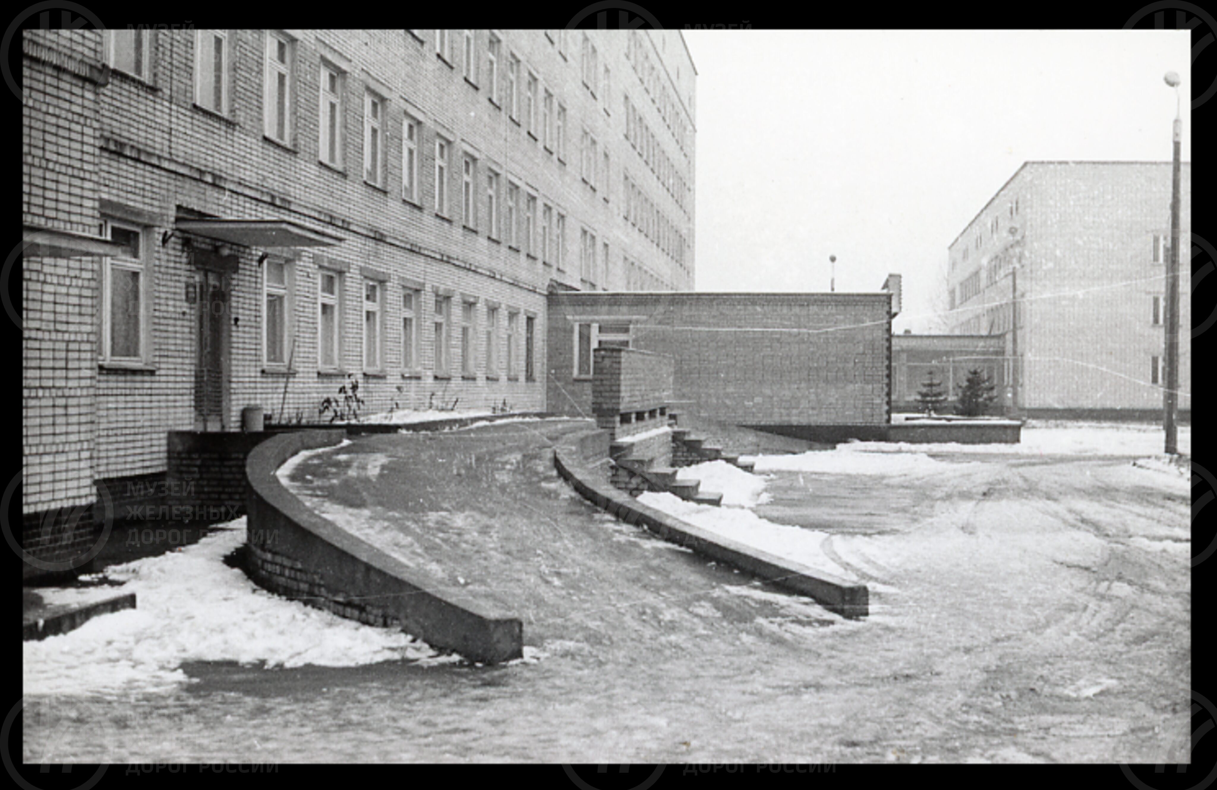 Железнодорожная больница. Город Псков, image 2