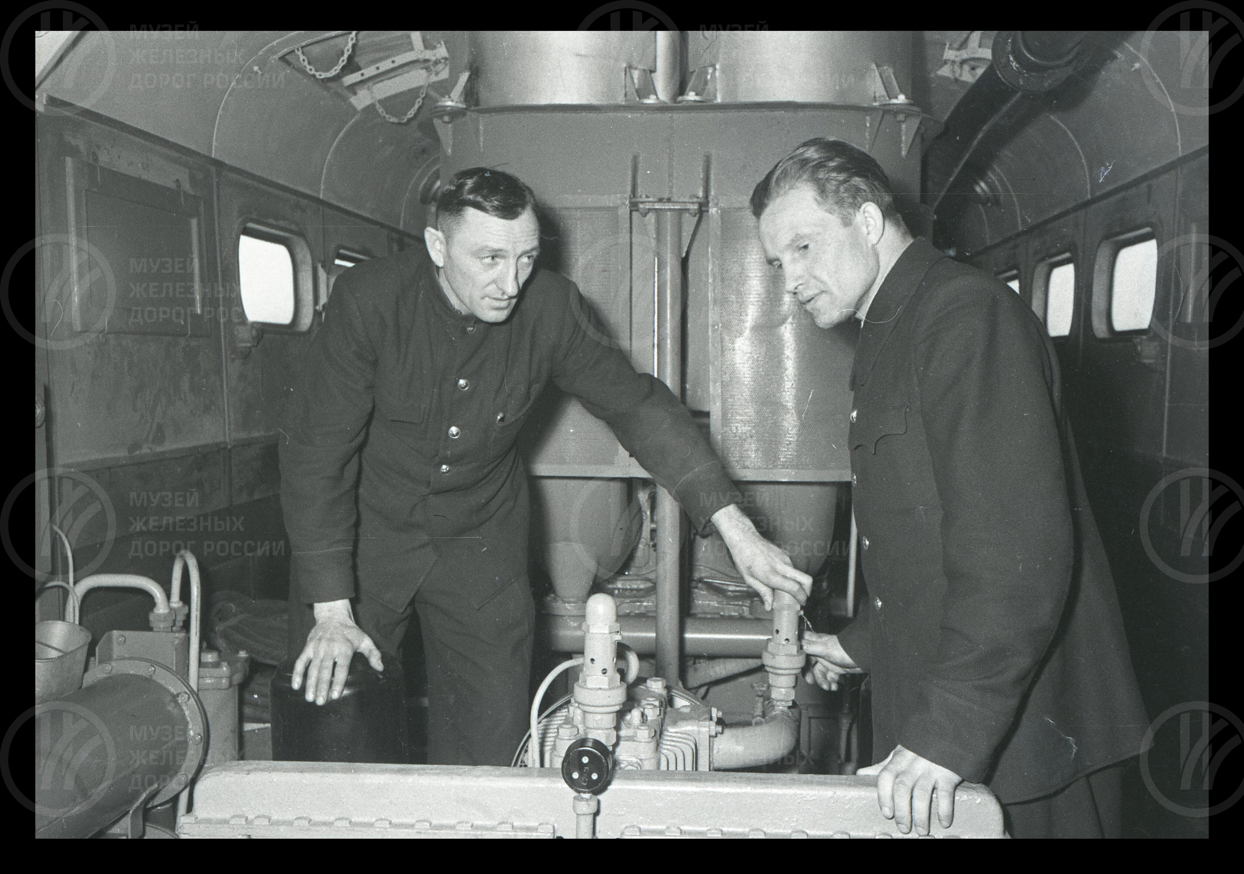 Тепловоз ТЭ7-001, image 4