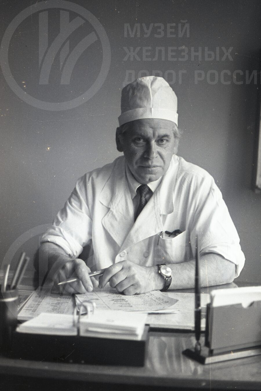 Леонид Борисович Доронин – заведующий хирургическим отделением
