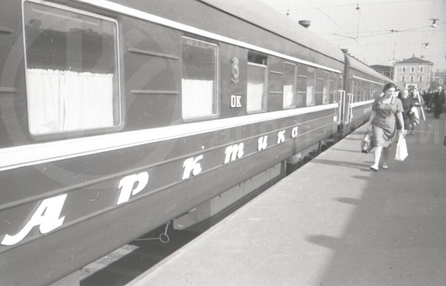 Экспресс «Арктика»  Москва – Мурманск. Внутренний вид купе