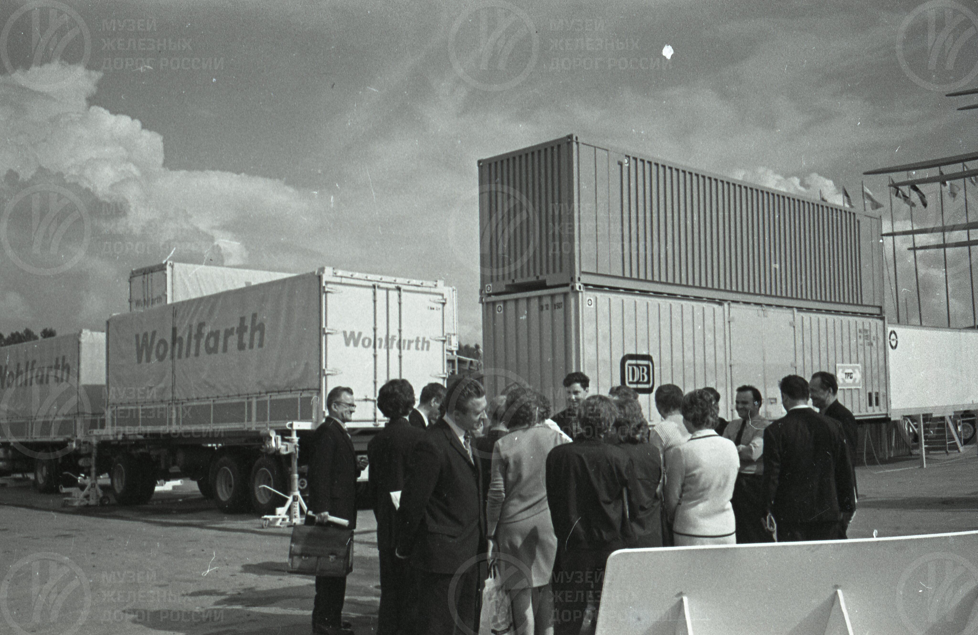 Международная выставка «Контейнеры-72». Город Ленинград, image 3