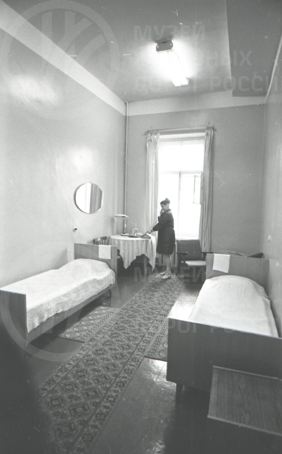Номер гостиницы на Московском вокзале. 1986–1987 гг.