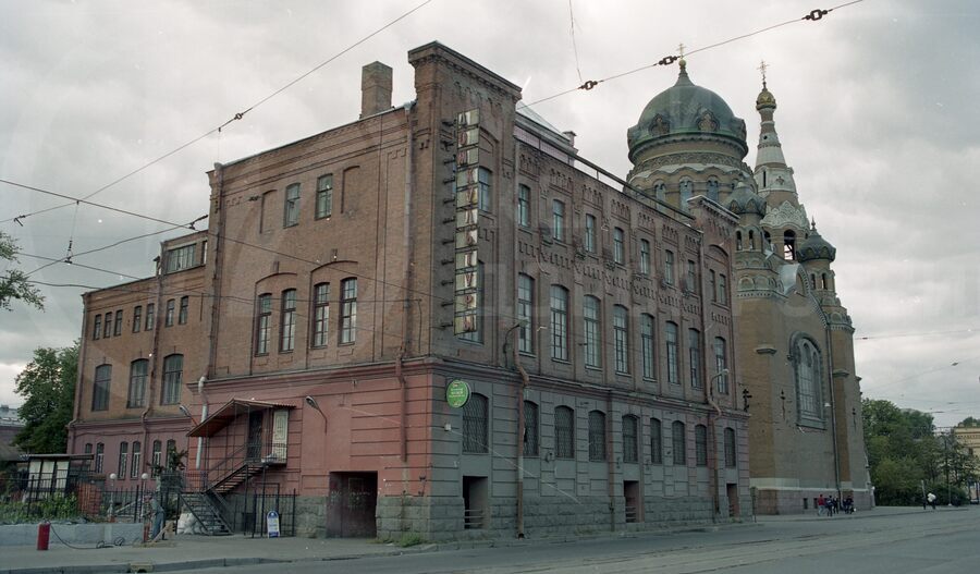 Здание ДК имени Карла Маркса