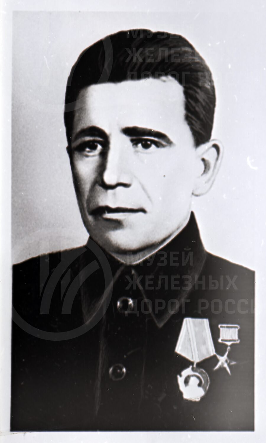 Михаил Иванович Кушнер. Машинист паровоза депо станции Осташков. Калининская железная дорога