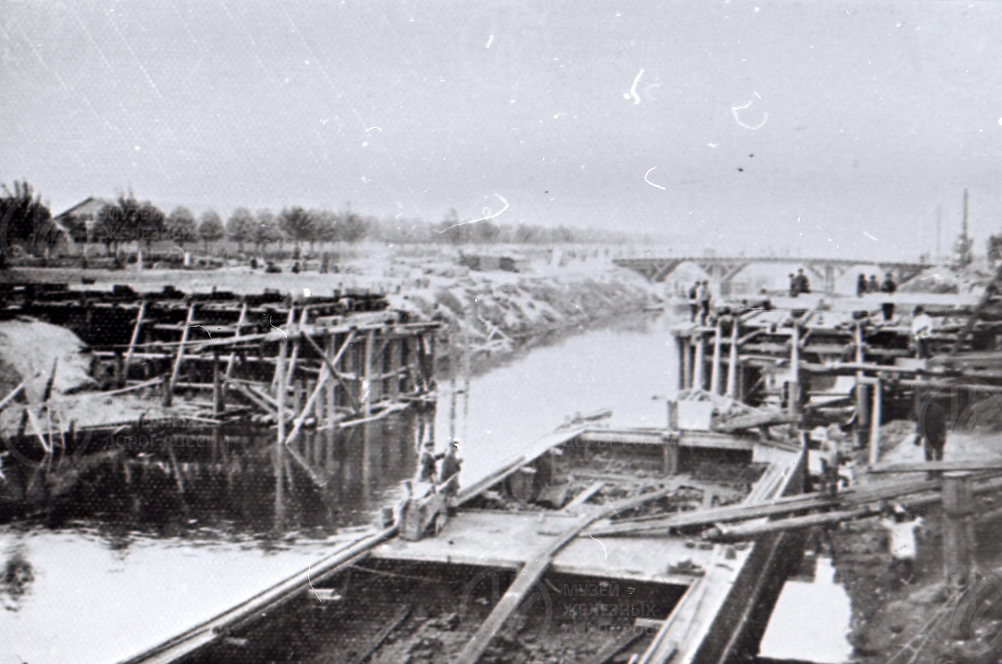 Строительство временного моста через Обводный канал. 1900 г., image 1