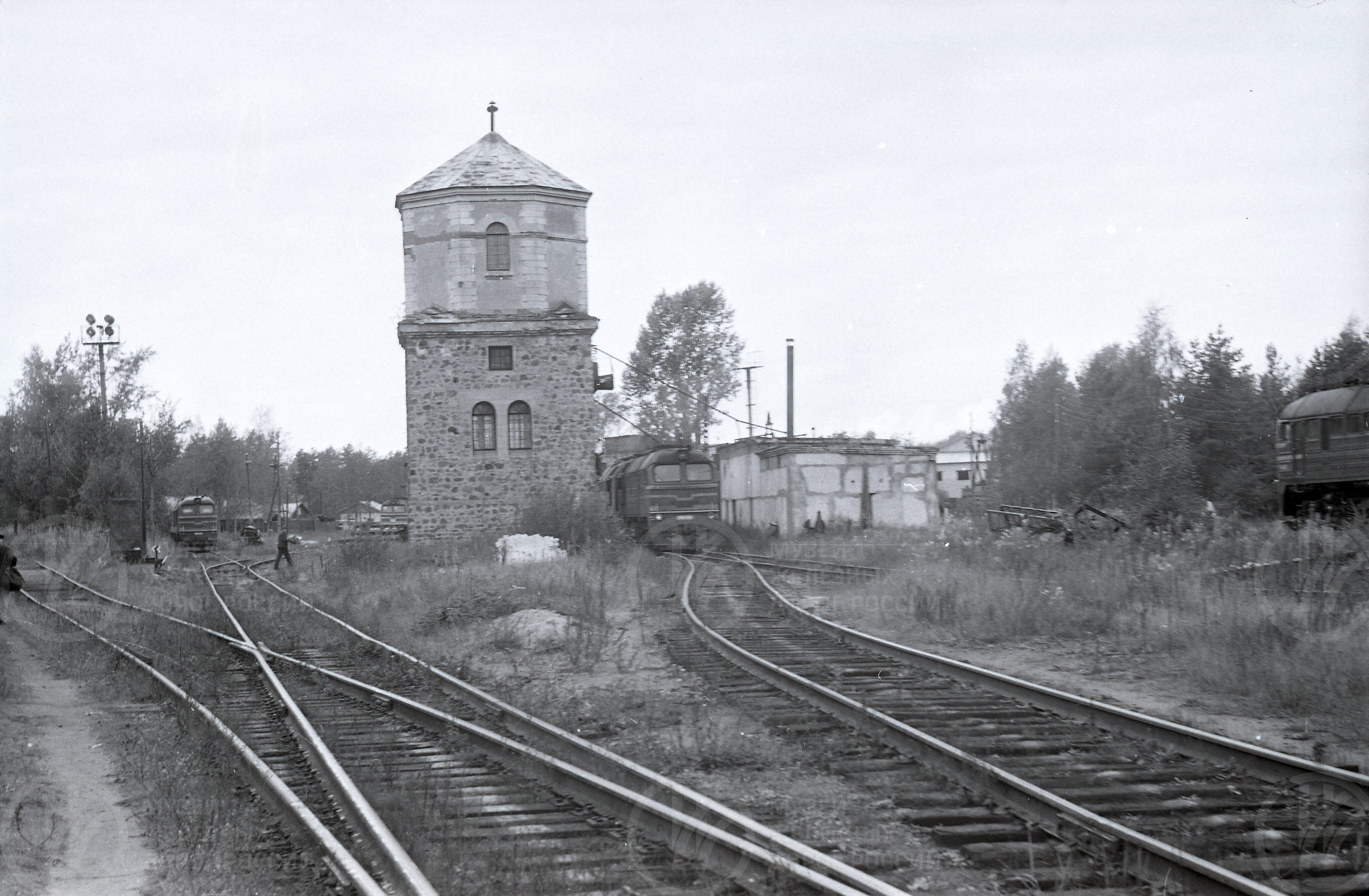 Водонапорная башня в депо. Станция Хвойная, image 1