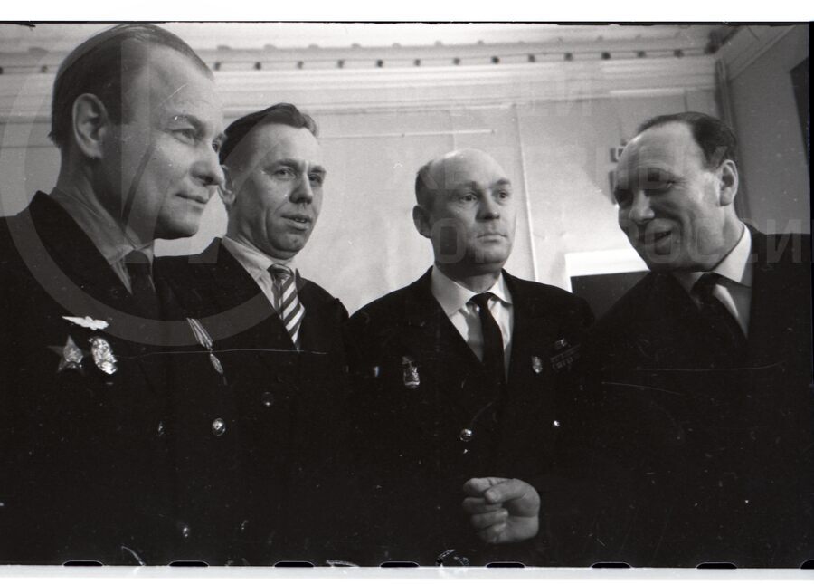 Группа ветеранов Ситенков, Макаров, Шмакалов, Свистунов