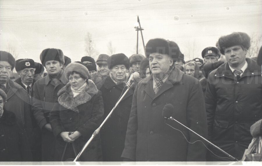 В.В. Чубаров – на открытии памятника на линии Шлиссельбург – Поляны. 1983 г.
