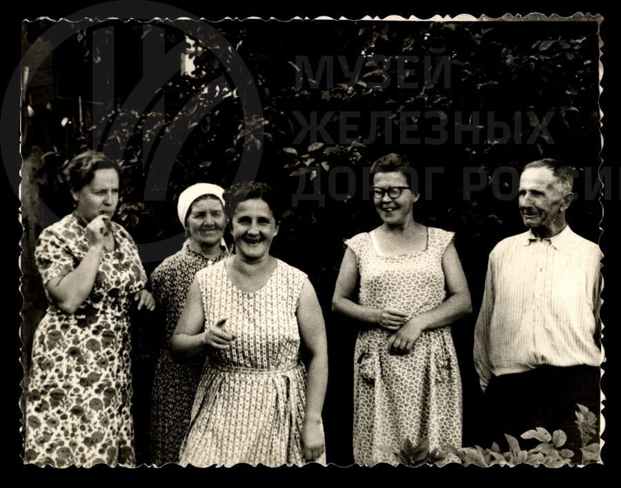 Семья А.А. Александрова – отца Героя Советского Союза  А.В. Александрова. 1964-1968 гг.