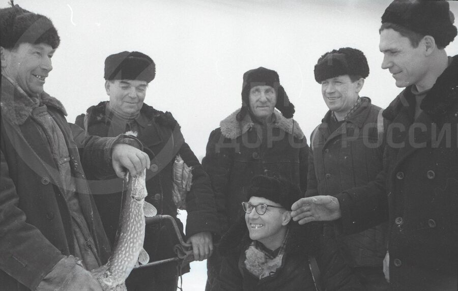 На подледном лове рыбы