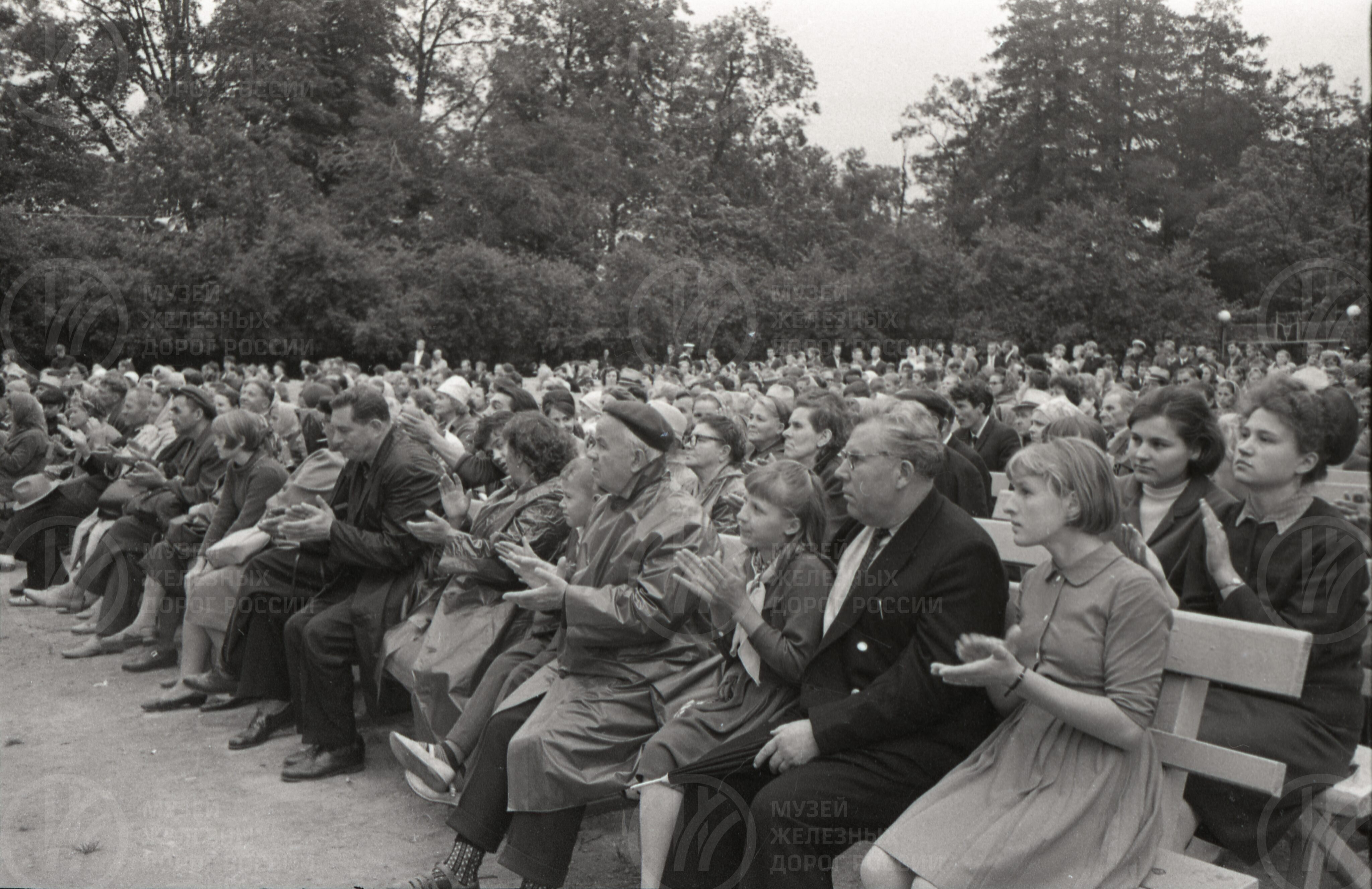 На концерте в ЦПКиО, image 1
