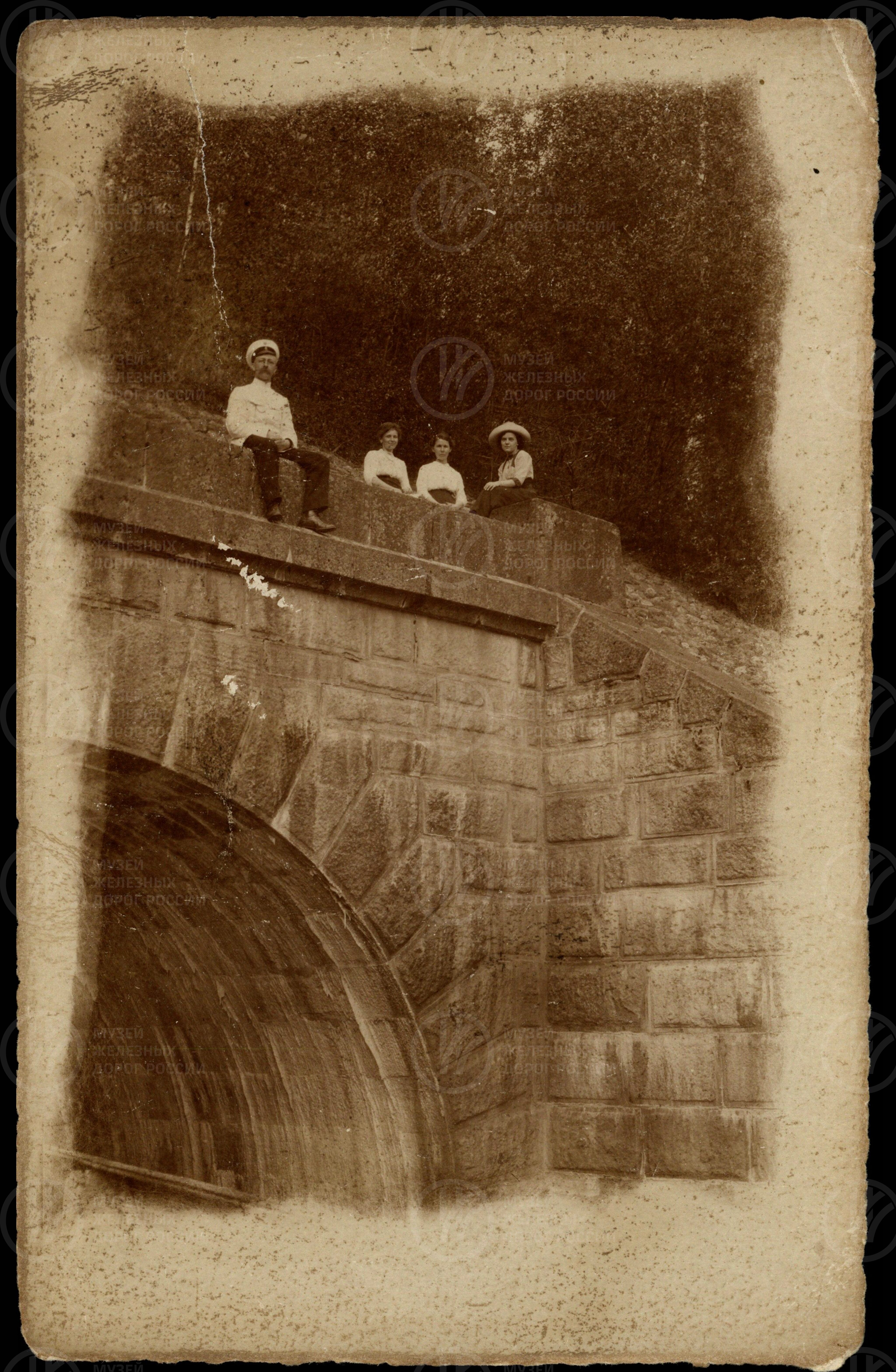 А.А. Николаев на Веребьинской трубе. 1913 г., image 1