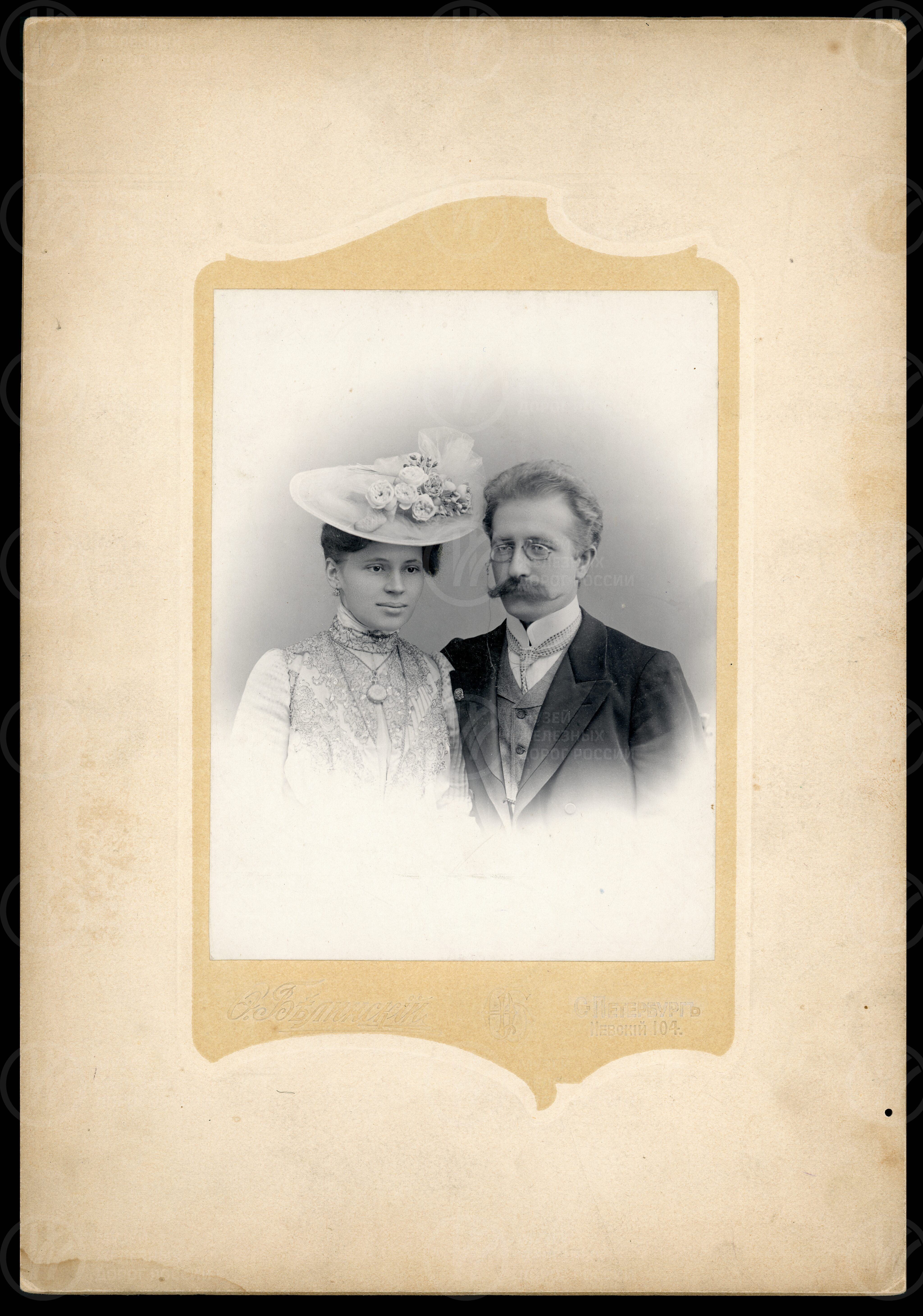 Семейный портрет А.А. Николаев с женой. 1905 г., изображение 1