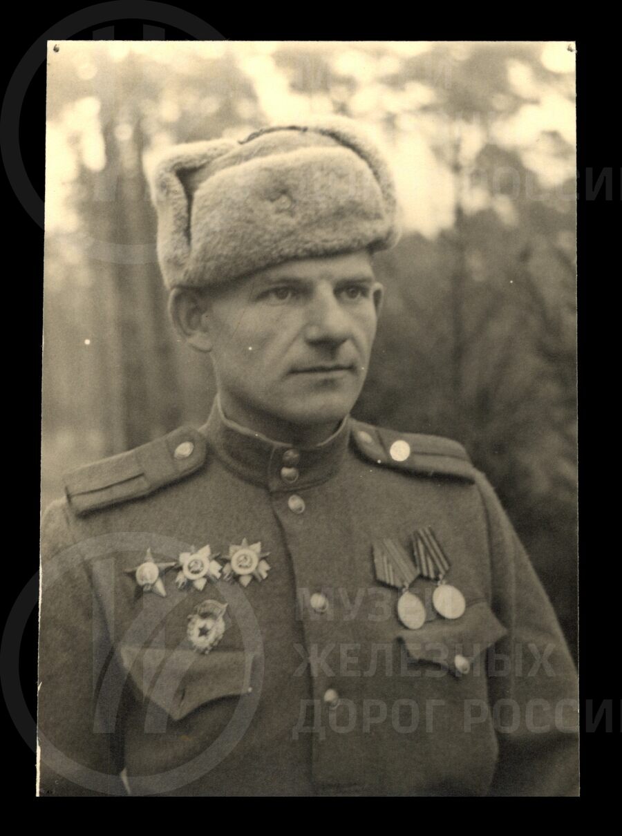 В.Д. Лаврентьев перед демобилизацией. 1945 г.