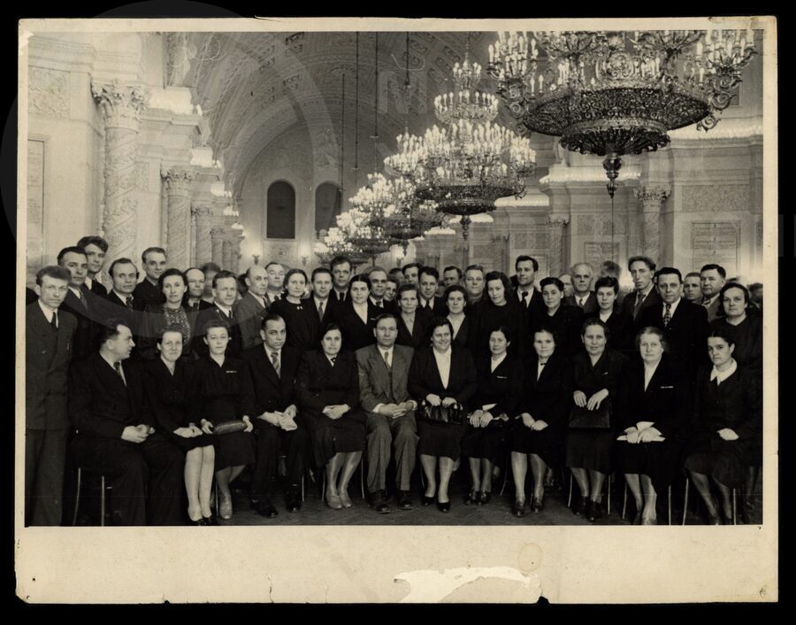 Ленинградская делегация на XX съезде профсоюзов в ВЦСПС. 1949 г.